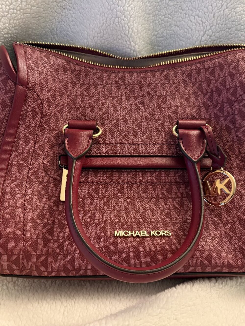 Authentic Michael Kors Carine Medium Satchel :Style Code: 35F2GCCS2